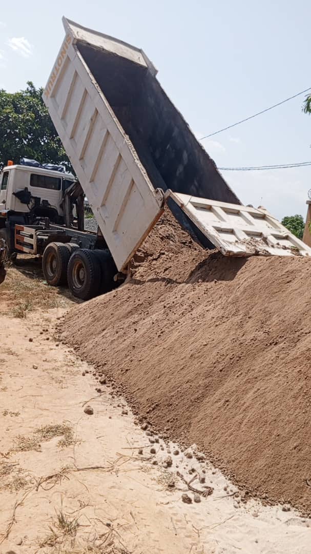 Sable de finition de TCHEKPO Camion SINOTRUK de 20m3