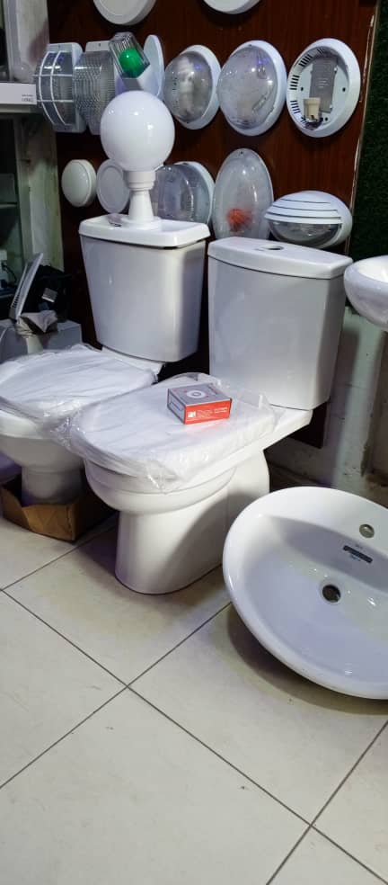 WC PARMA COMPLET
